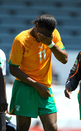 Yabo Sports-德罗巴与50激战法国队分钟，比赛规则变更胜负难料！，Ming焦点对战热度持续攀升-Yabo Sports